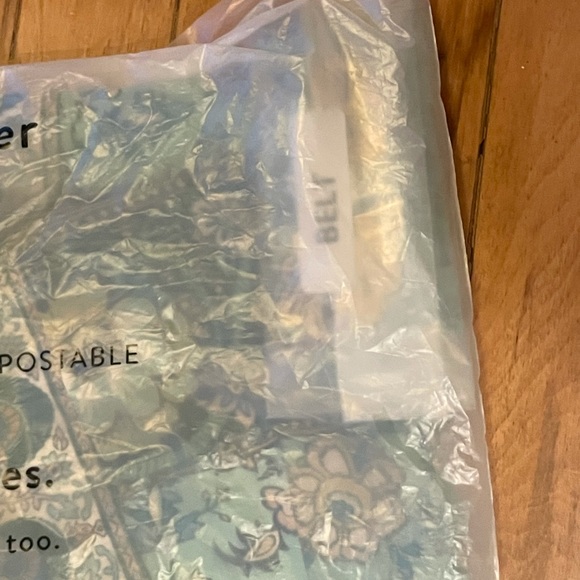 🌿 Folksong Robe- IN PKG 🌿 - Picture 14 of 14